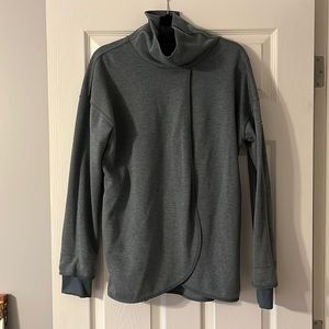 Nike maternity pullover